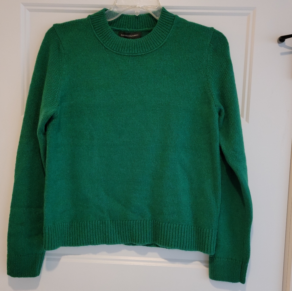 Banana Republic merino wool crew sweater